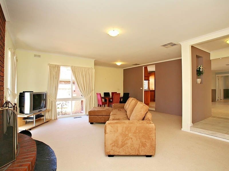 6 Everglades Court, Rowville VIC 3178