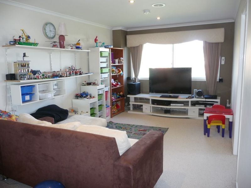 97 Quail Way, Rowville VIC 3178