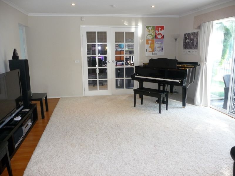 97 Quail Way, Rowville VIC 3178