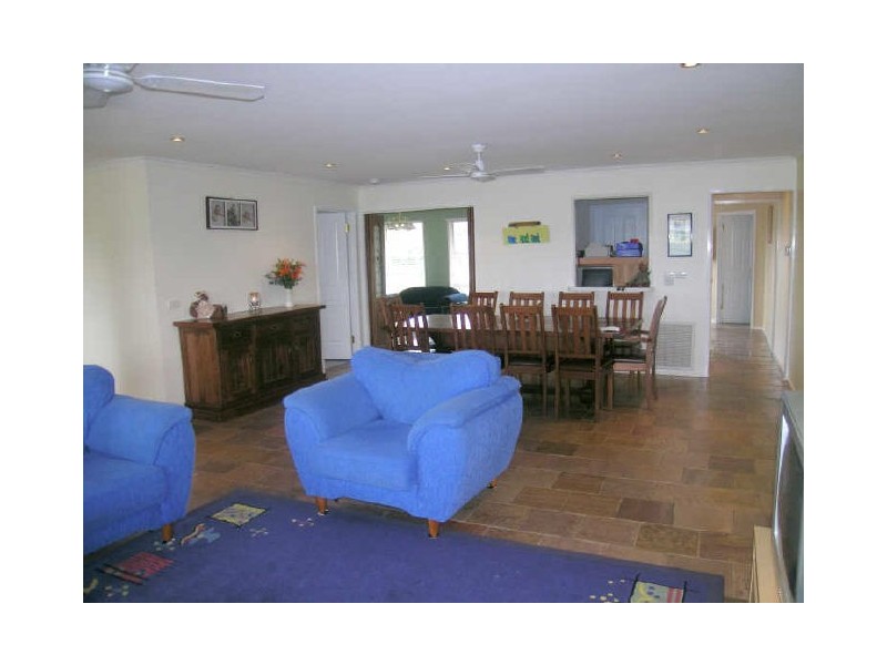 83 Kellbourne Drive, Rowville VIC 3178