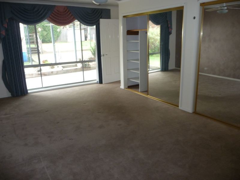 19 Stamford Crescent, Rowville VIC 3178