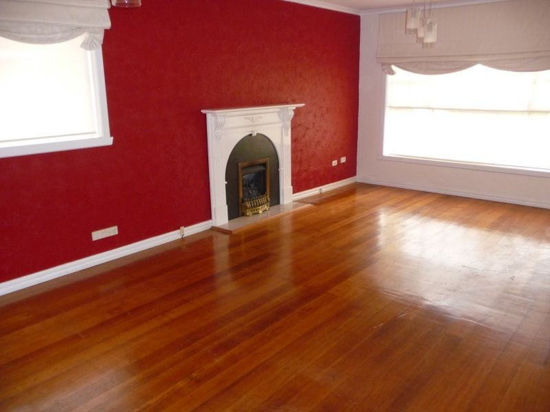 19 Stamford Crescent, Rowville VIC 3178