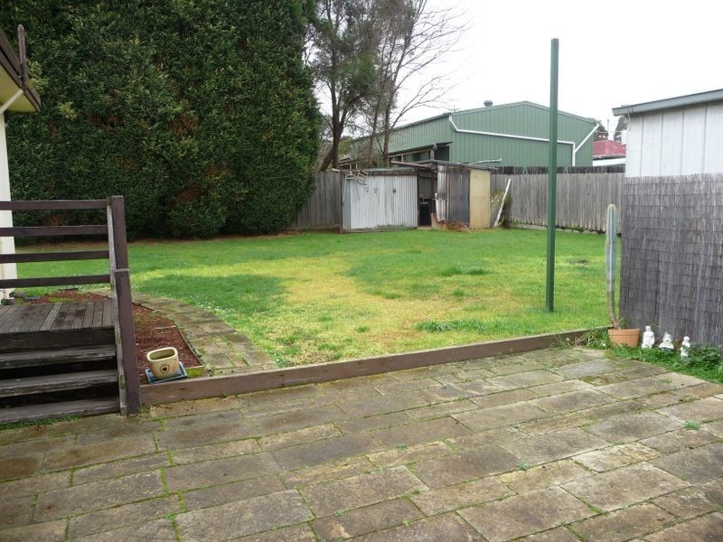 19 Stamford Crescent, Rowville VIC 3178