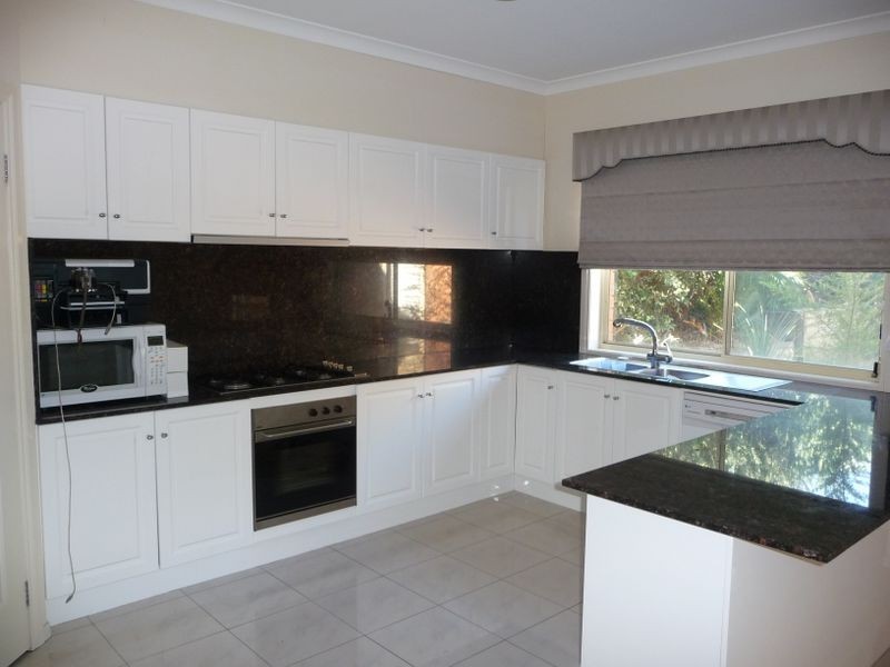 3 Legend Close, Rowville VIC 3178