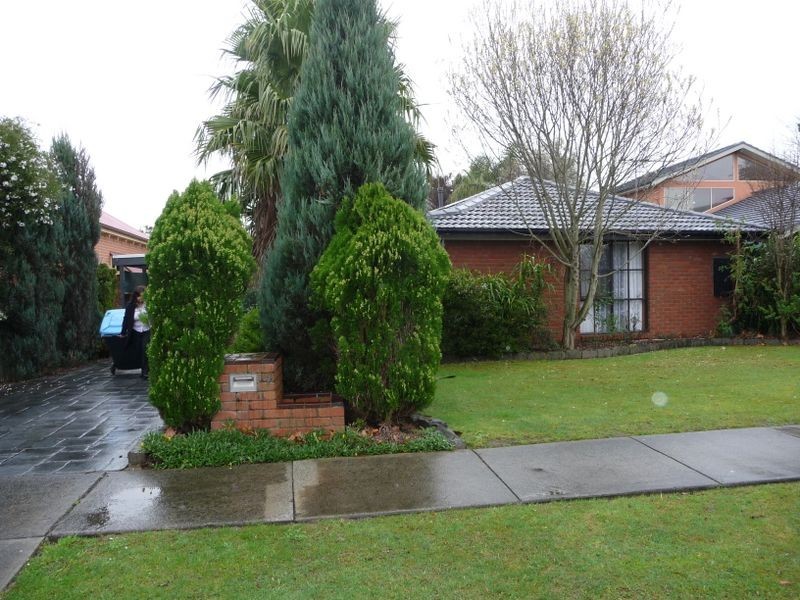 4 Winneke Court, Lysterfield VIC 3156