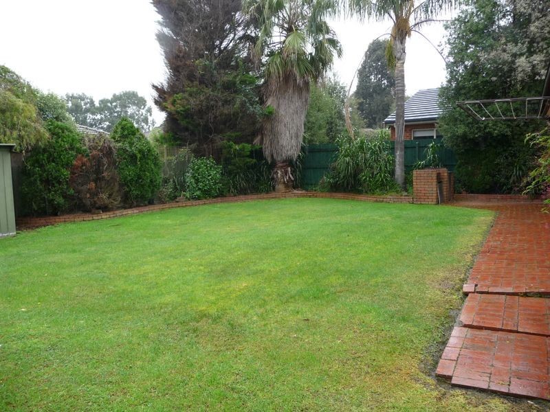 4 Winneke Court, Lysterfield VIC 3156