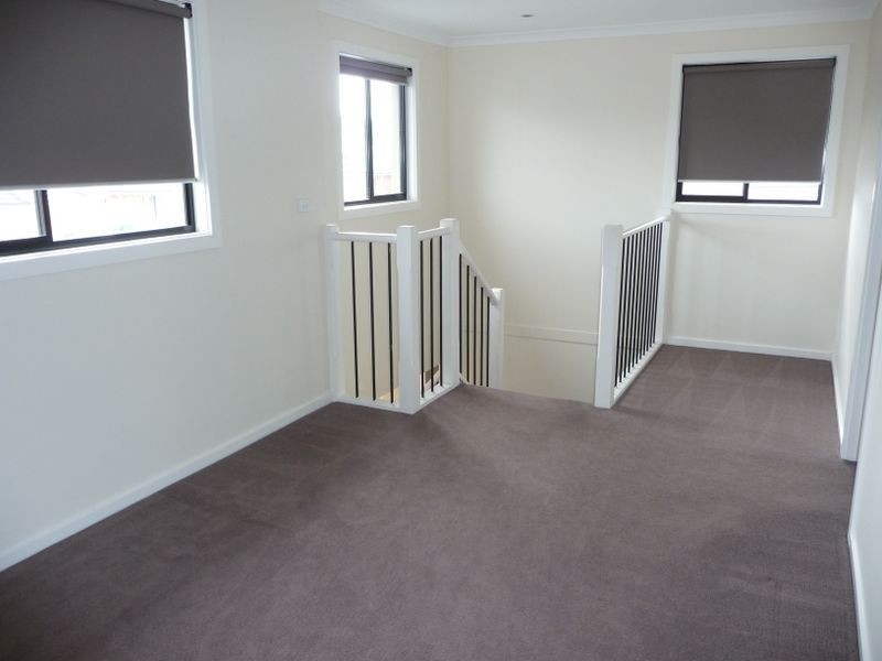 5/55-59 Fairholme Boulevard, Berwick VIC 3806