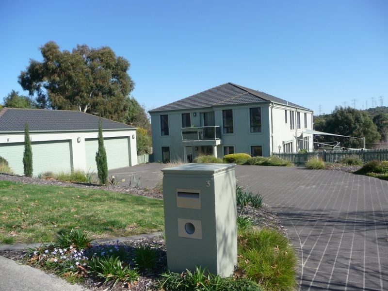 3 Parkside Boulevard, Ferntree Gully VIC 3156