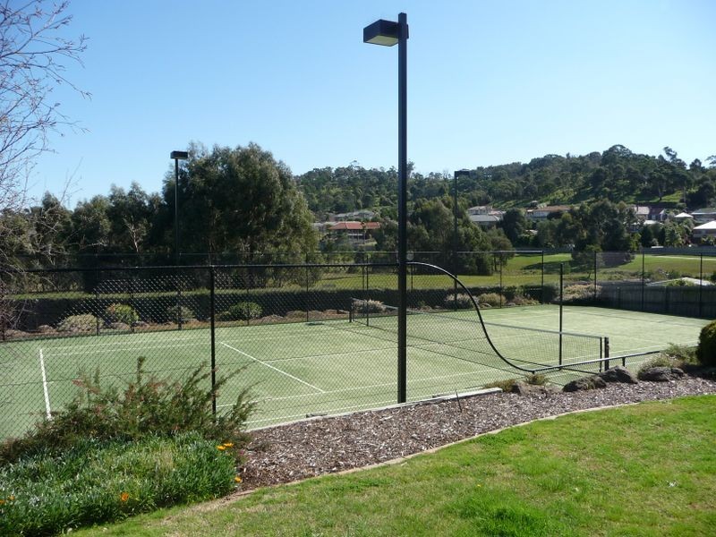 3 Parkside Boulevard, Ferntree Gully VIC 3156