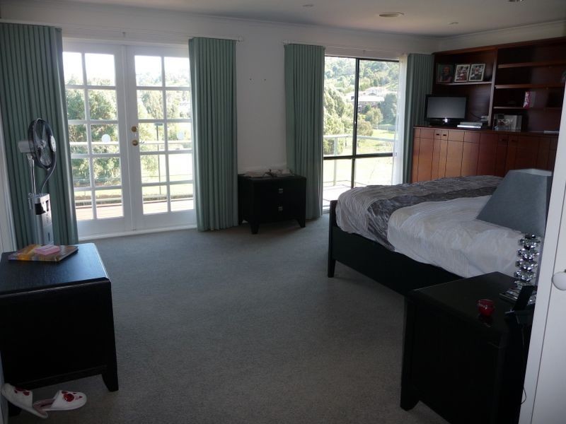 3 Parkside Boulevard, Ferntree Gully VIC 3156