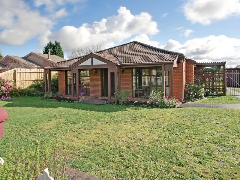 49 Dandelion Drive, Rowville VIC 3178