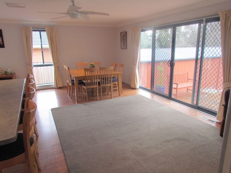 16 Darwin Road, Boronia VIC 3155