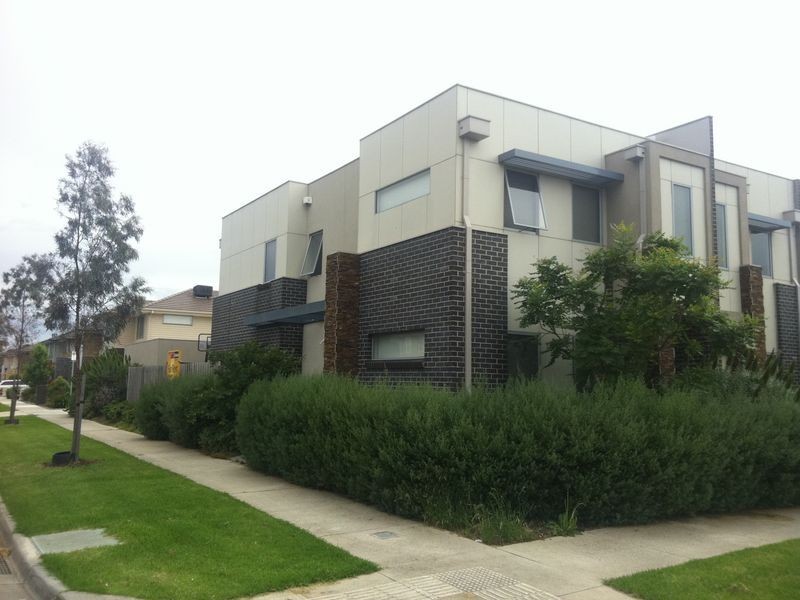 10 Seely Street, Dandenong VIC 3175