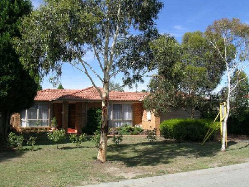 11 Bensam Close, Rowville VIC 3178