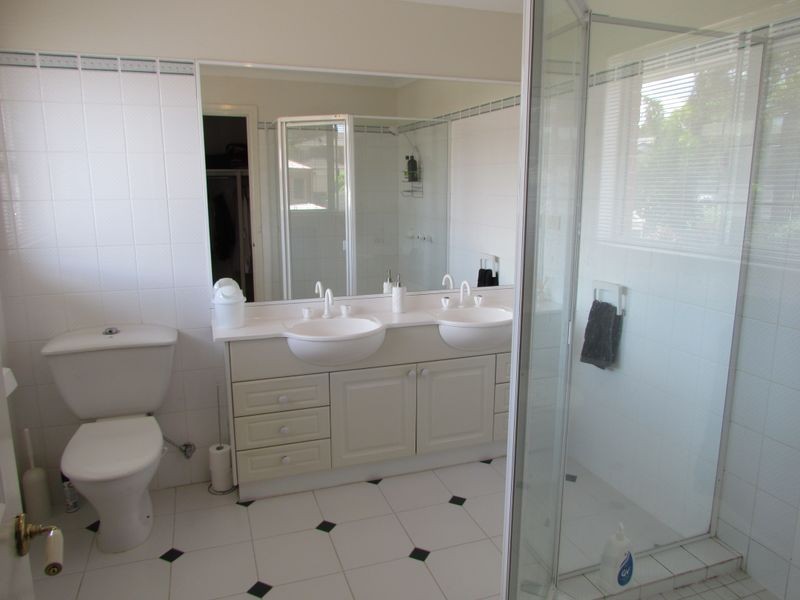 12 Roger Court, Rowville VIC 3178