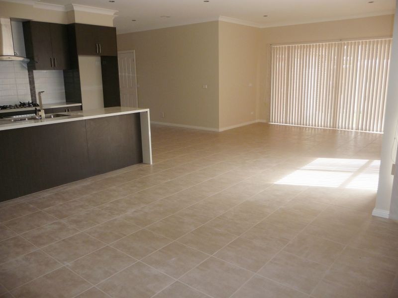 48 Jamieson Way, Berwick VIC 3806