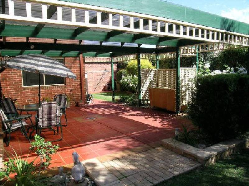 9 Armstrong Drive, Rowville VIC 3178