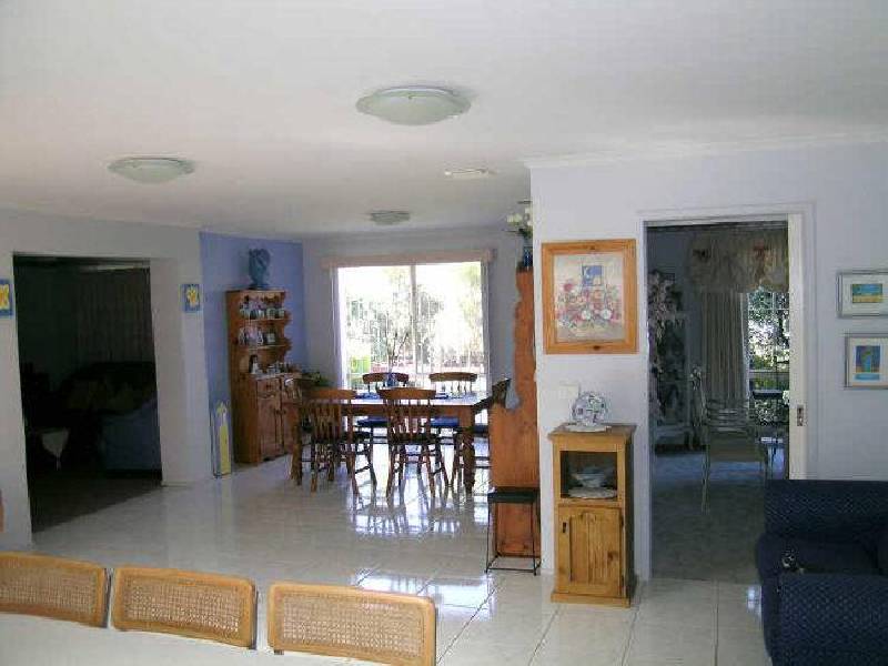 9 Armstrong Drive, Rowville VIC 3178