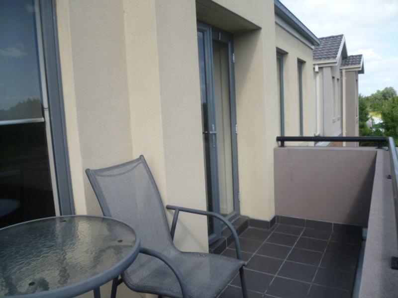 19 Monbulk Crescent, Rowville VIC 3178