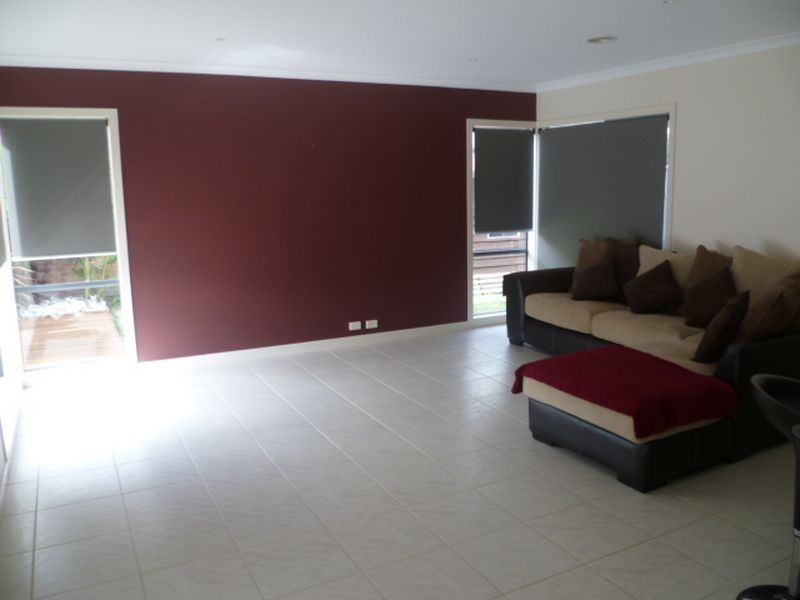 19 Monbulk Crescent, Rowville VIC 3178