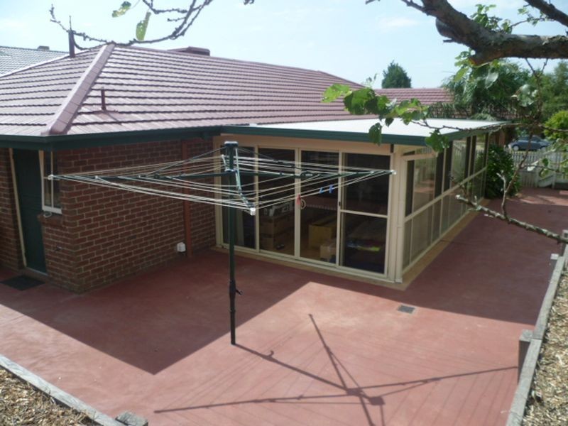 375 Dandelion Drive, Rowville VIC 3178