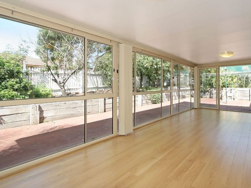 375 Dandelion Drive, Rowville VIC 3178