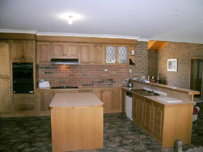 341 Dandelion Drive, Rowville VIC 3178