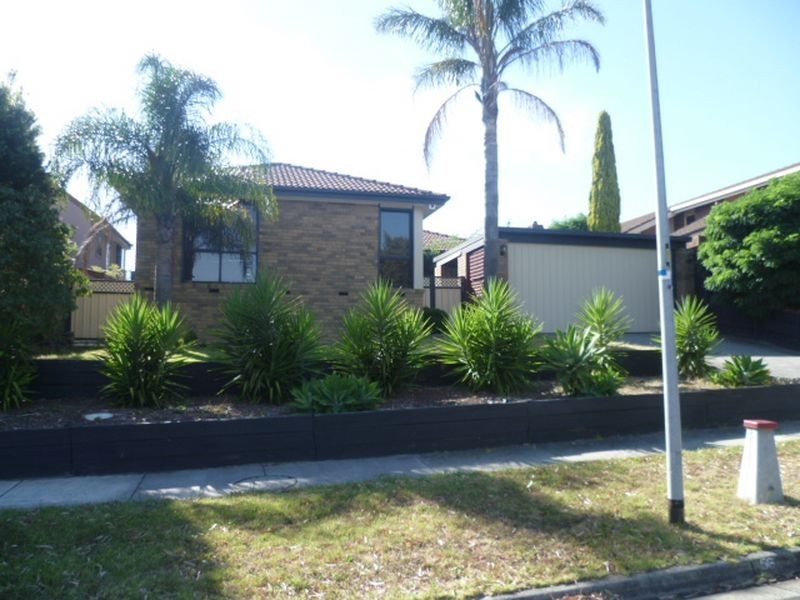 56 Fernbank Crescent, Mulgrave VIC 3170