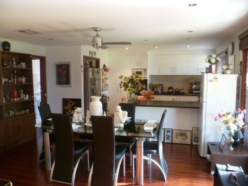 56 Fernbank Crescent, Mulgrave VIC 3170