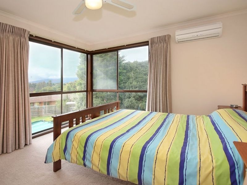 35 Cardinia Way, Rowville VIC 3178