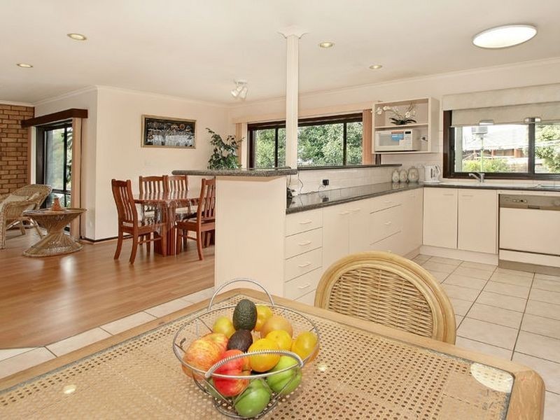 35 Cardinia Way, Rowville VIC 3178