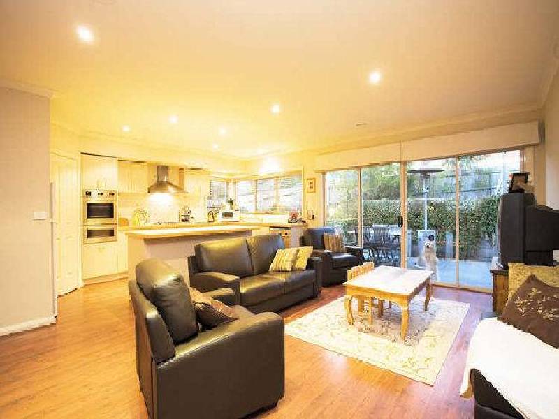 1 Anniversary Place, Rowville VIC 3178