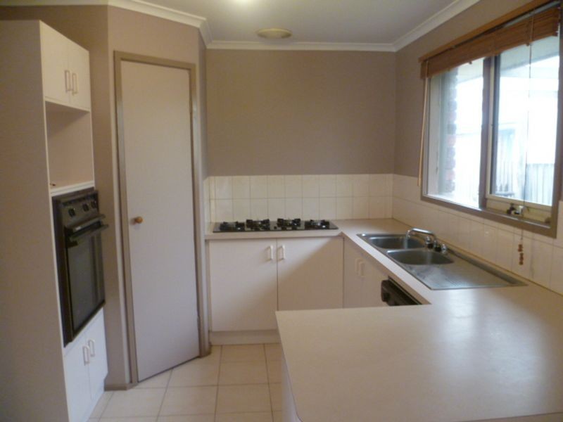 17 Meadowview Court, Ferntree Gully VIC 3156