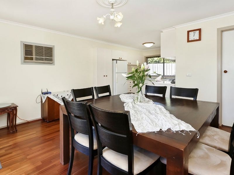 12 Eildon Parade, Rowville VIC 3178