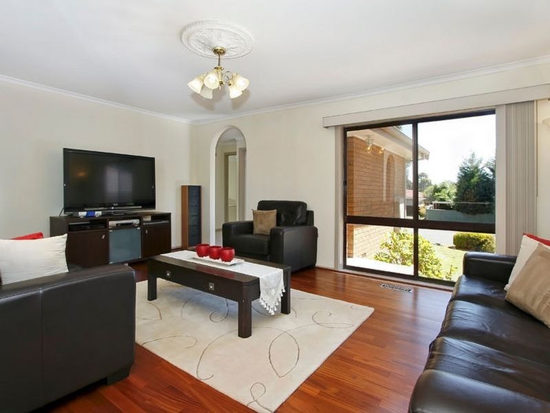 12 Eildon Parade, Rowville VIC 3178