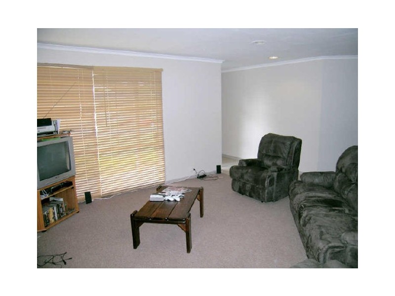 131 Waradgery Drive, Rowville VIC 3178