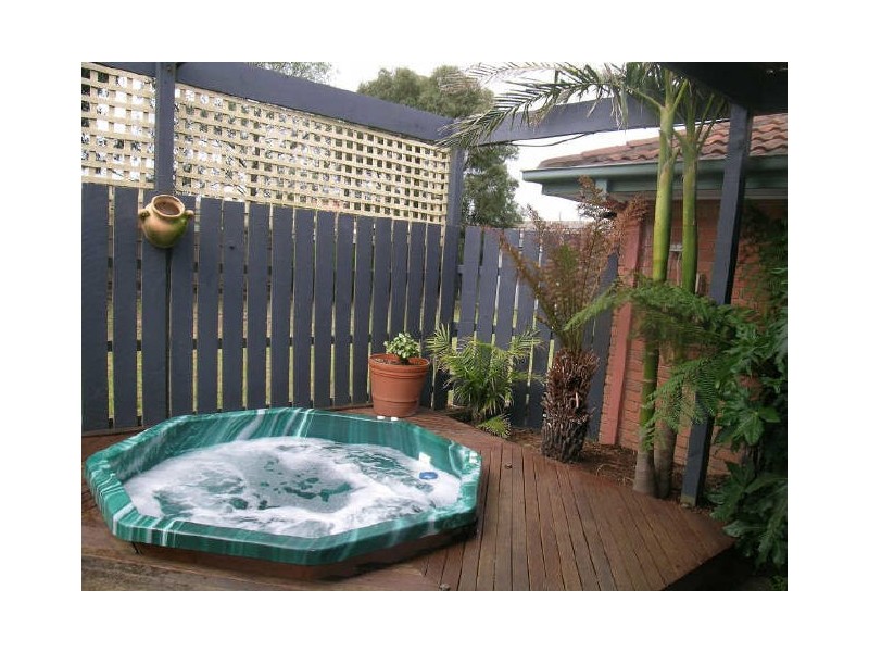 11 Tetoora Close, Rowville VIC 3178