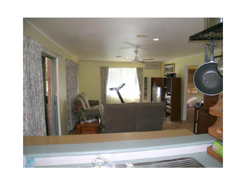 11 Tetoora Close, Rowville VIC 3178