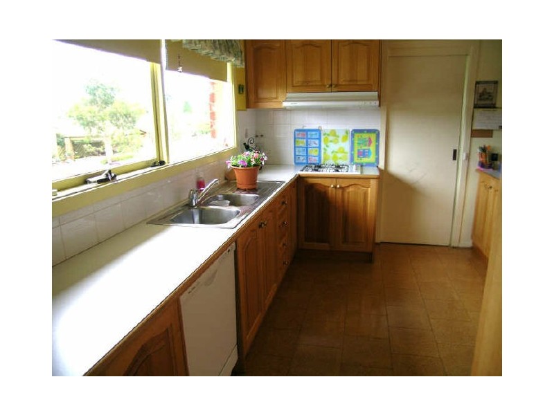 7 Colorado Crescent, Rowville VIC 3178