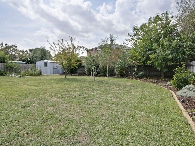 151 Karoo Road, Rowville VIC 3178