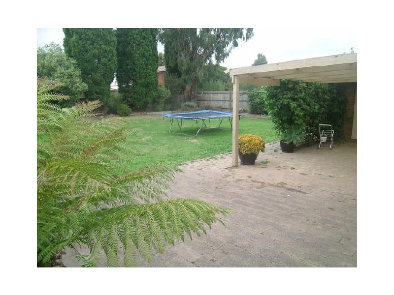 23 Turramurra Drive, Rowville VIC 3178