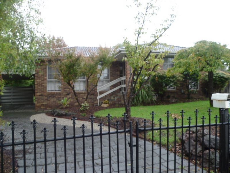 2 Wartook Way, Rowville VIC 3178