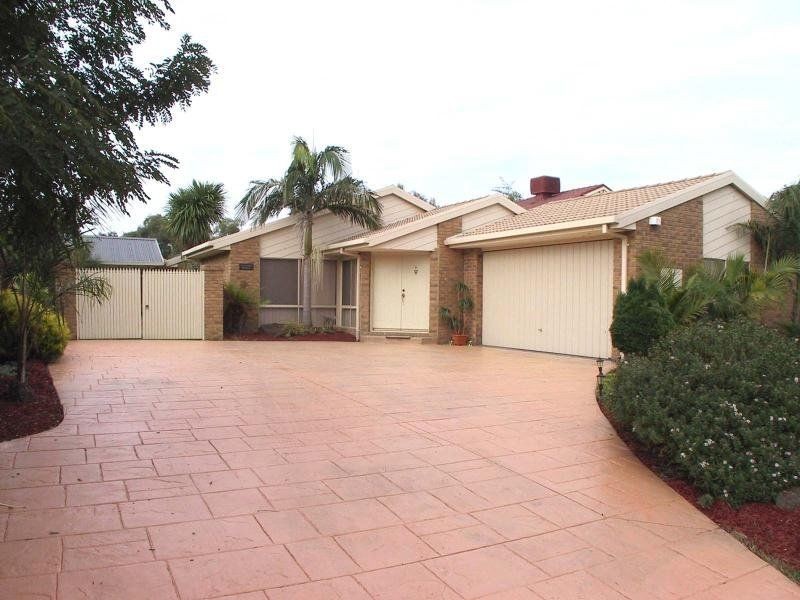 2 Merion Court, Rowville VIC 3178