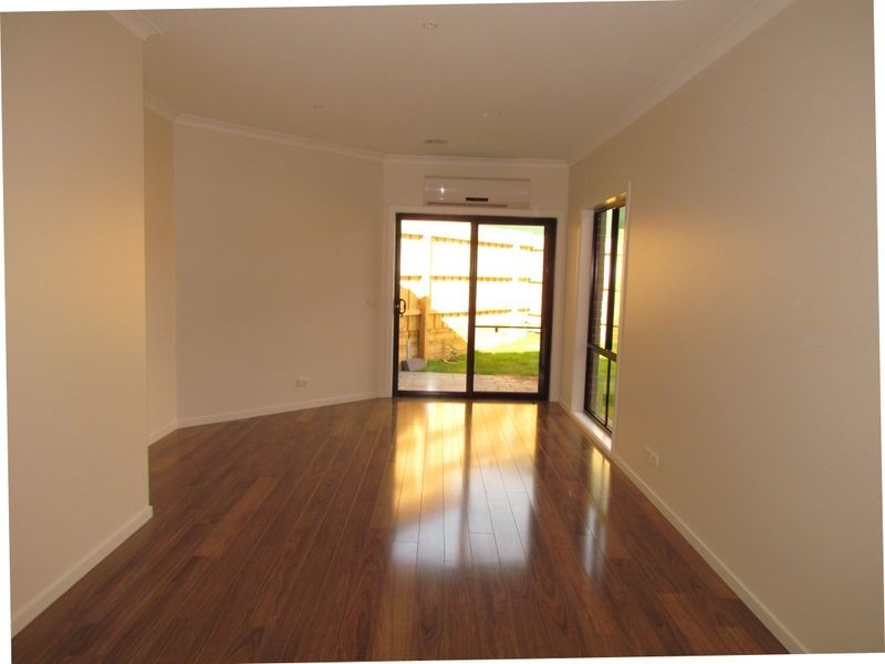 3/5 Lakeview Avenue, Rowville VIC 3178