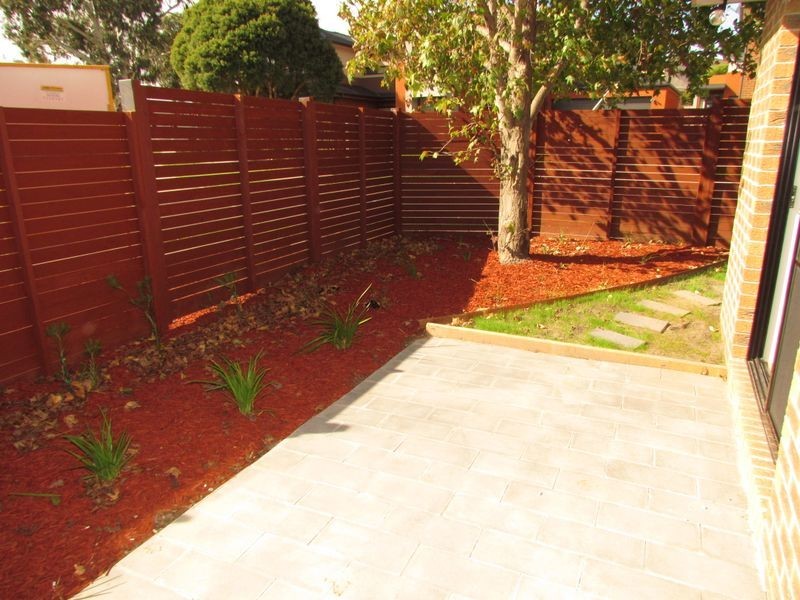 1/5 Lakeview Avenue, Rowville VIC 3178