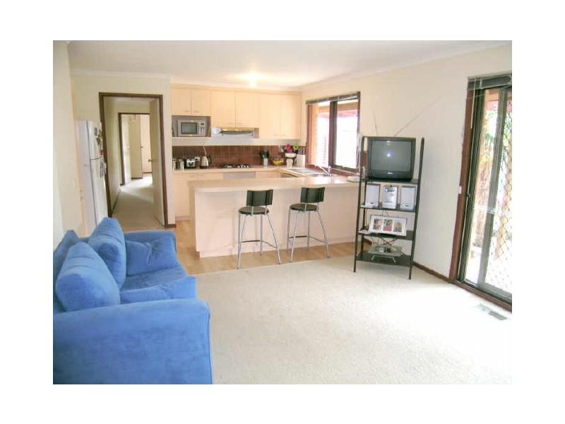 1 Cowin Close, Rowville VIC 3178