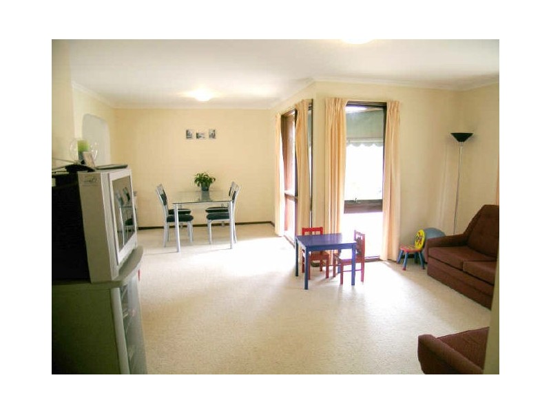 1 Cowin Close, Rowville VIC 3178