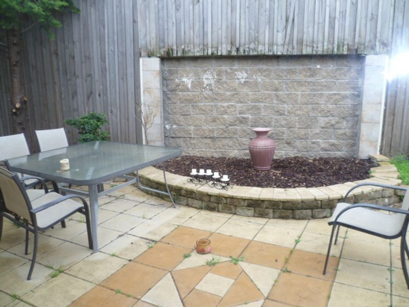 8 Ontario Place, Rowville VIC 3178