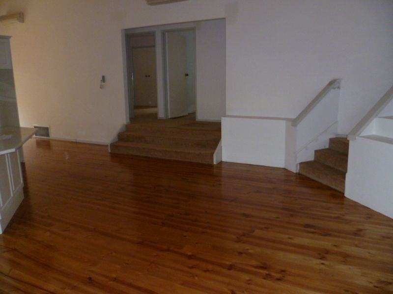 8 Ontario Place, Rowville VIC 3178