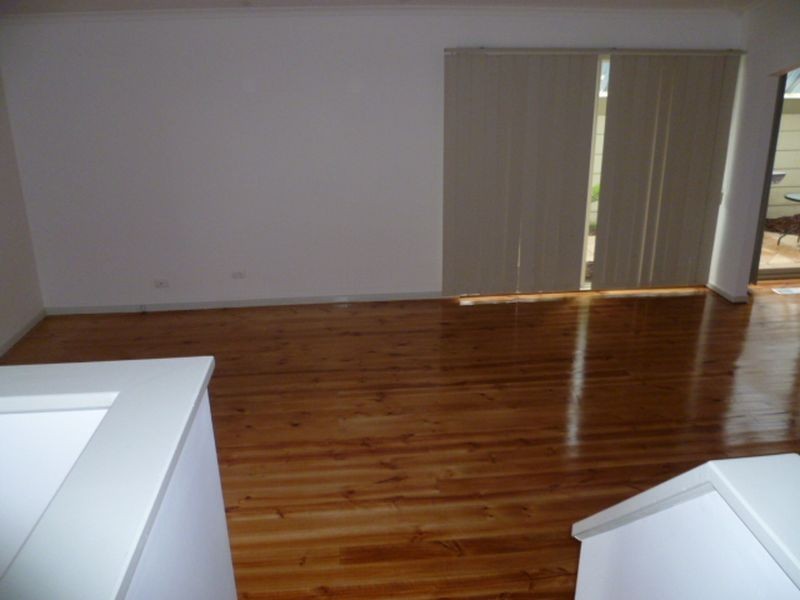 8 Ontario Place, Rowville VIC 3178